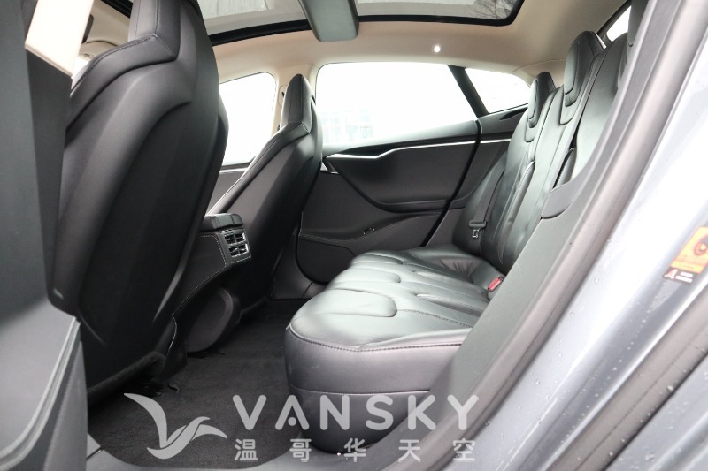 260222164301_2014 Tesla Model S 85 Grey 31.JPG